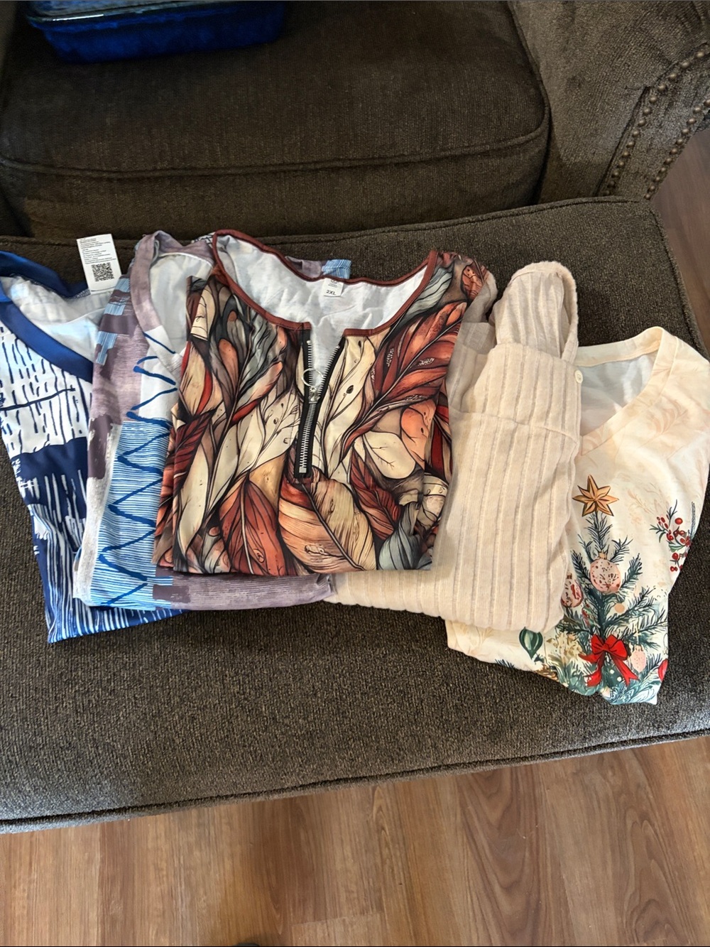 NWOT 5 women’s assorted tops including Christmas top